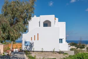 thumbnail: Exterior