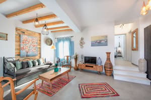 thumbnail: Interior