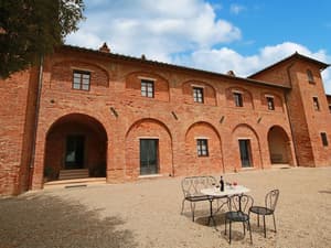 thumbnail: Exterior