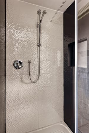 thumbnail: Bathroom shower