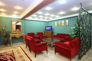 thumbnail: Lobby sitting area