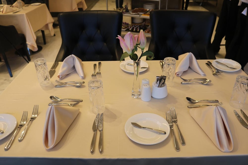 Restaurant-cafeteria