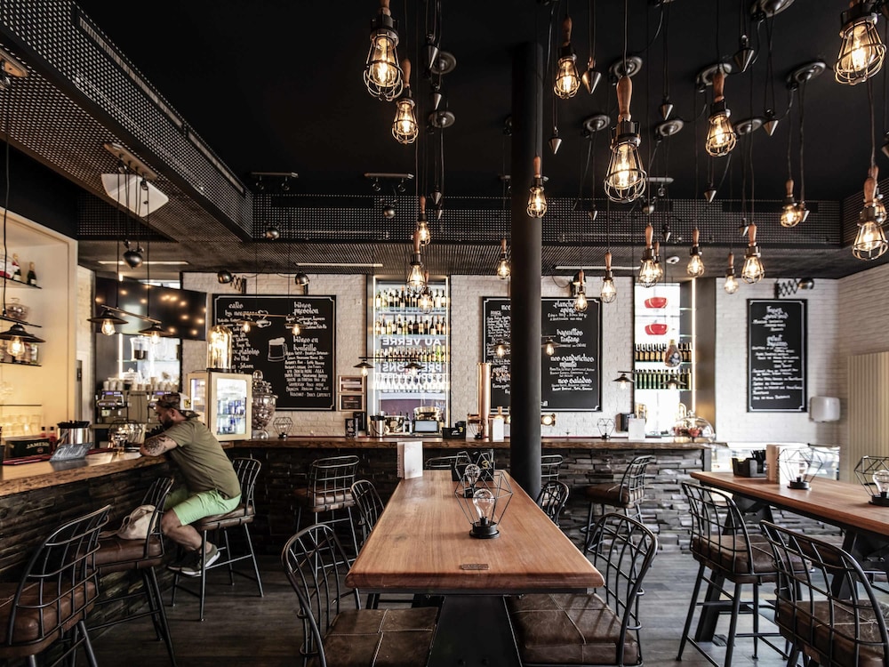 Restaurant-cafeteria