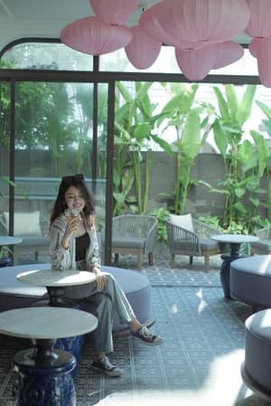thumbnail: Reception