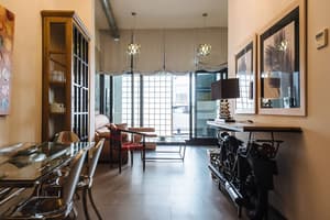 thumbnail: Interior detail