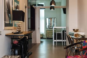 thumbnail: Interior detail
