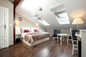 thumbnail: Room