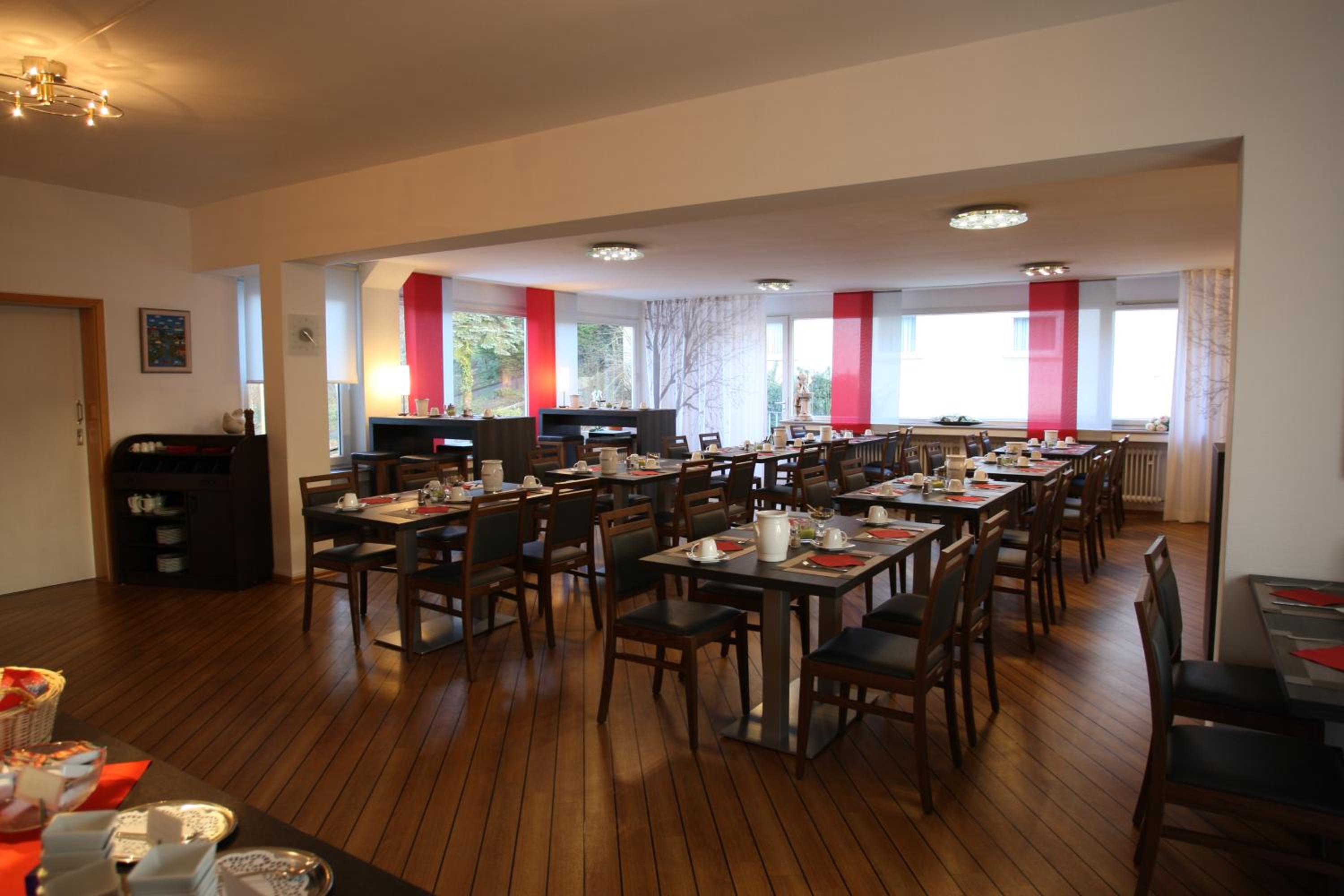 Restaurant-cafeteria
