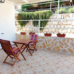thumbnail: Terrace/patio