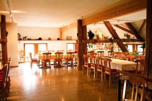 thumbnail: Breakfast area