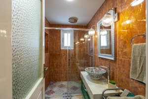 thumbnail: Private kitchenette
