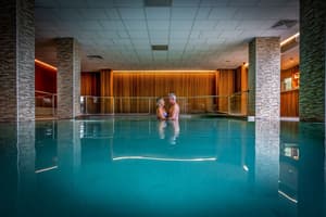 thumbnail: Pool