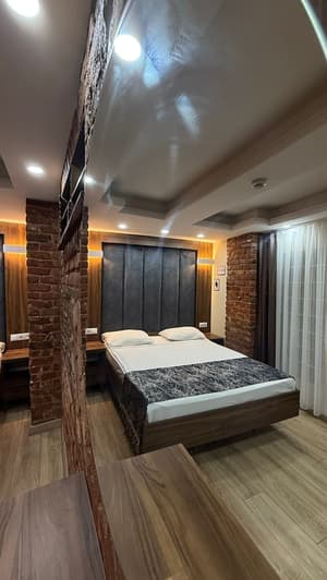 thumbnail: Room