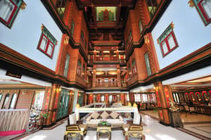 thumbnail: Front of property