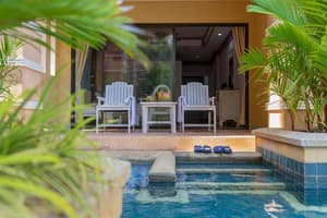 thumbnail: Pool