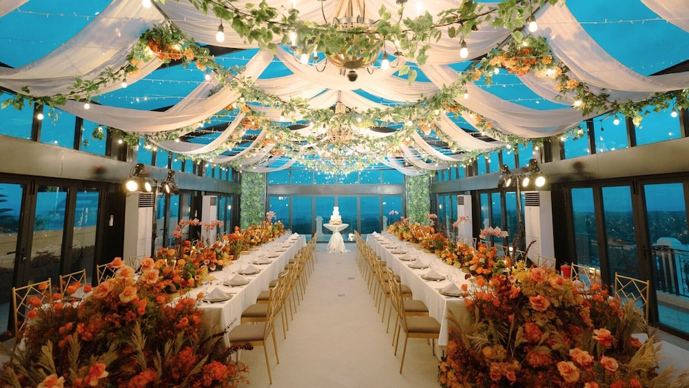 Indoor wedding