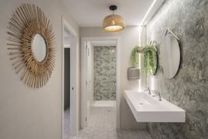 thumbnail: Bathroom