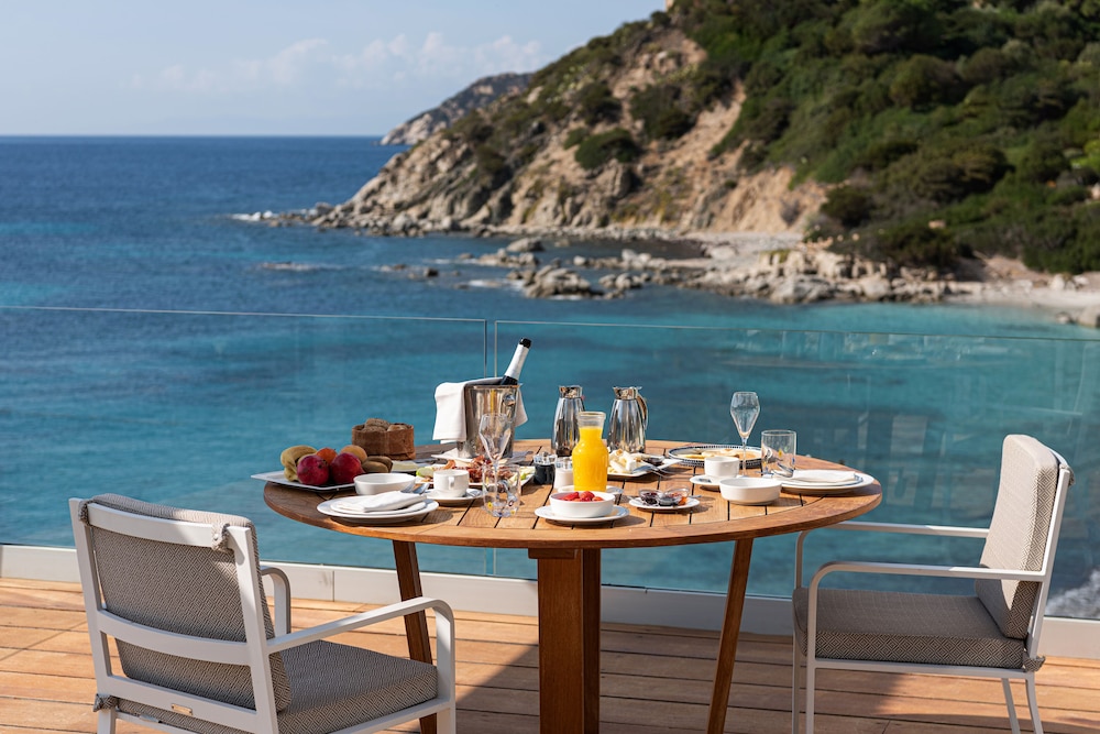 Restaurant-cafeteria