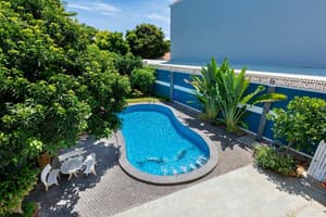 thumbnail: Outdoor pool