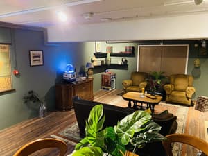 thumbnail: Room