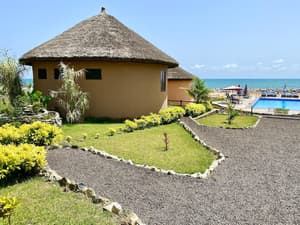 thumbnail: Exterior