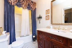 thumbnail: Bathroom sink