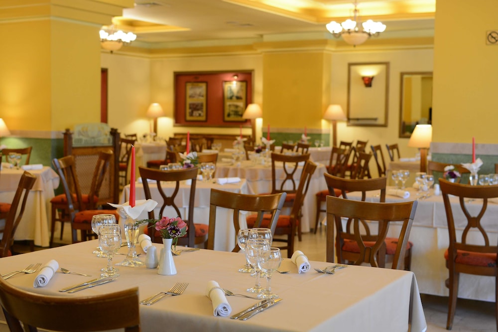 Restaurant-cafeteria