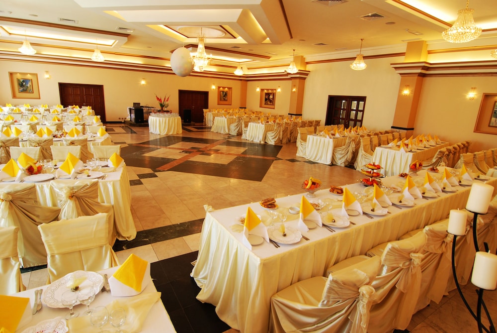Restaurant-cafeteria
