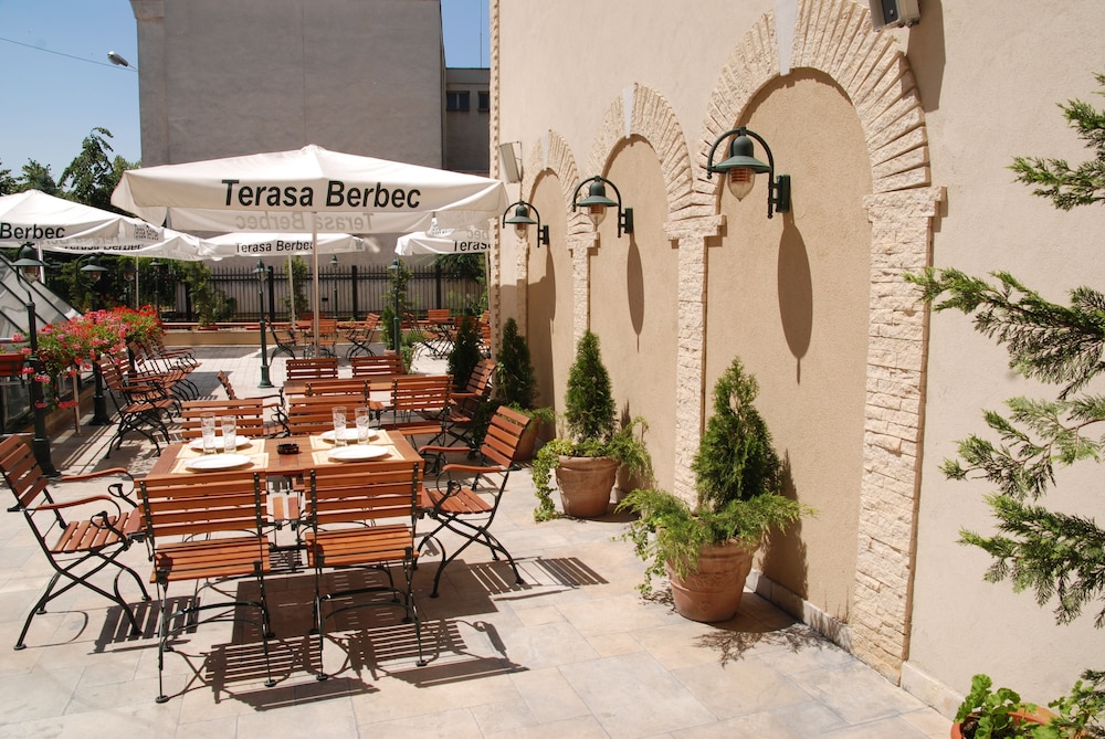 Restaurant-cafeteria