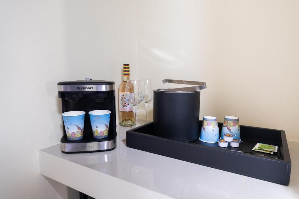 Minibar