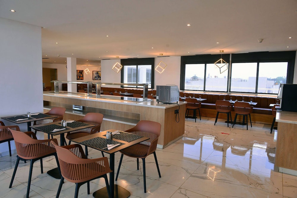 Restaurant-cafeteria