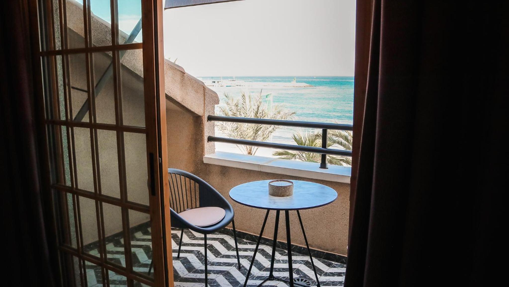 Restaurant-cafeteria