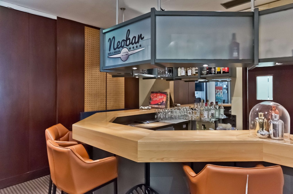 Restaurant-cafeteria