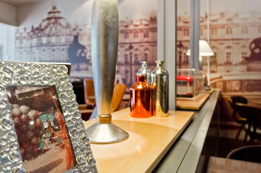 Restaurant-cafeteria