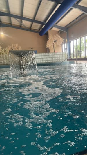 thumbnail: Pool