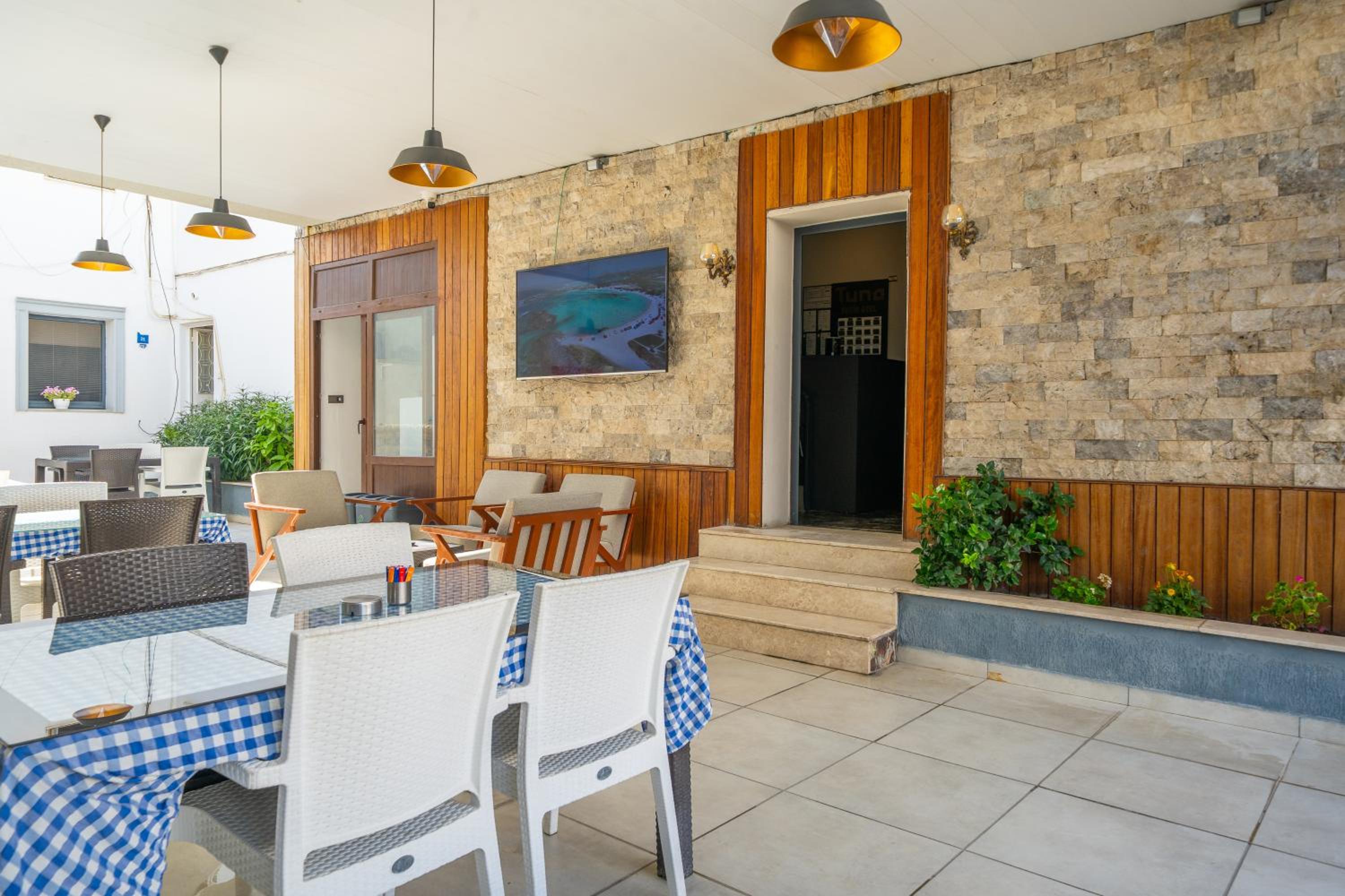 Restaurant-cafeteria