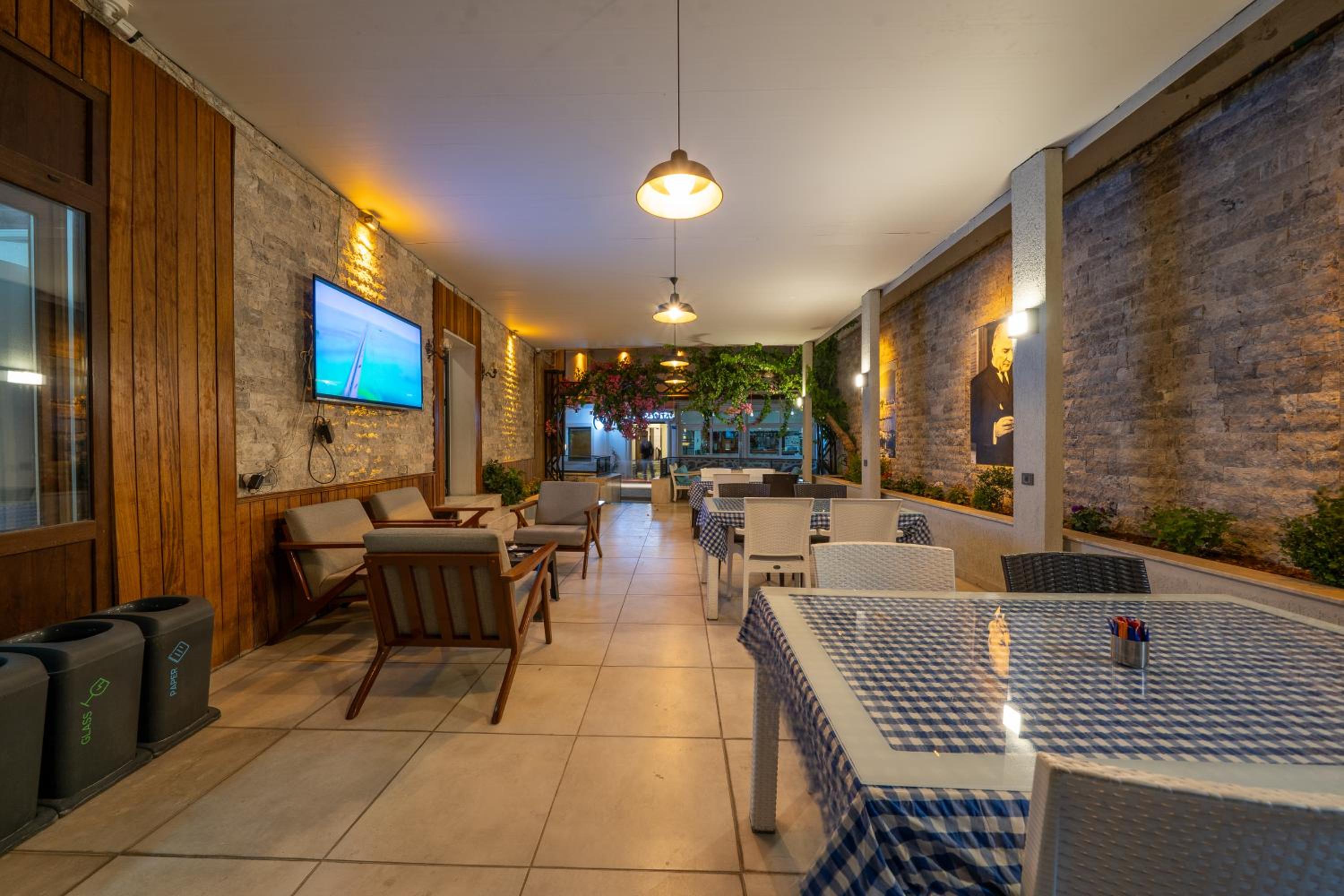 Restaurant-cafeteria