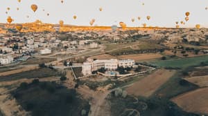 thumbnail: Exterior