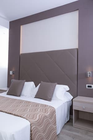 thumbnail: Interior