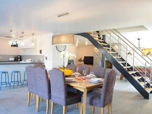 thumbnail: Dining