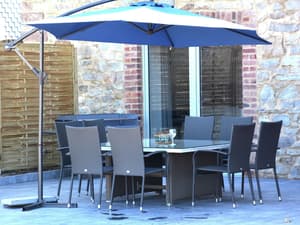 thumbnail: Dining