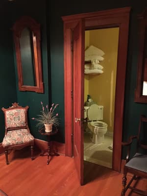 thumbnail: Room