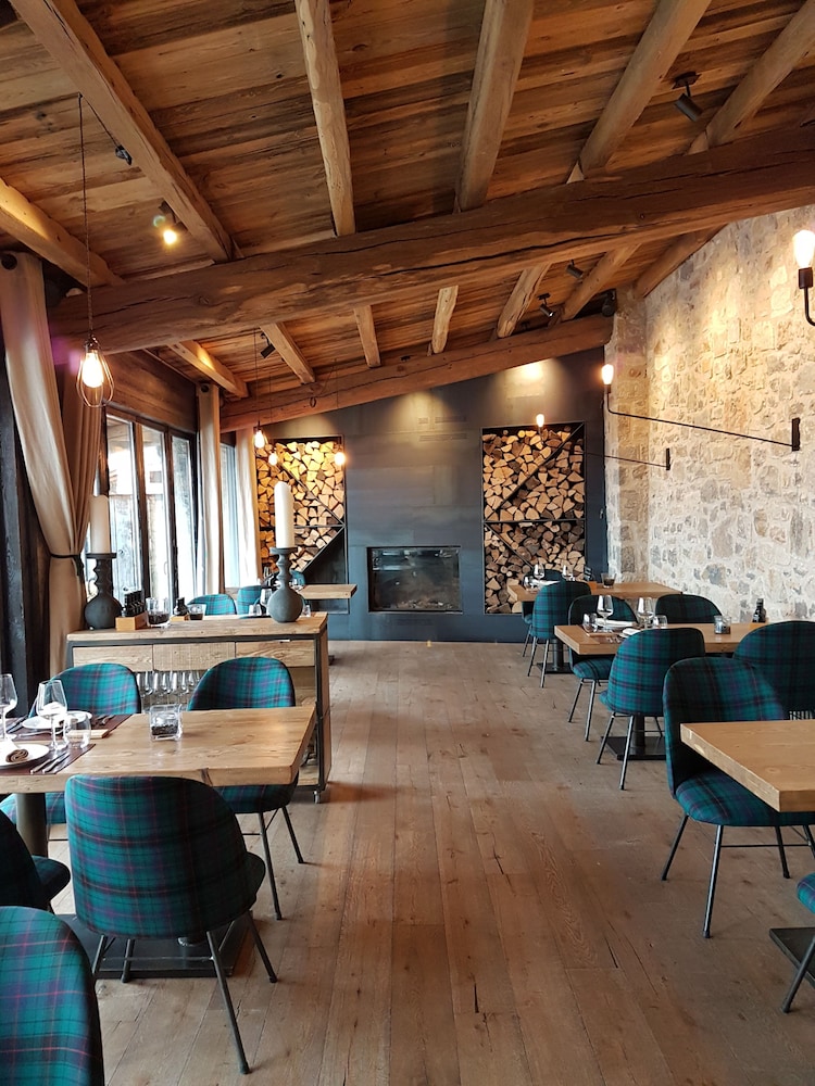 Restaurant-cafeteria