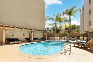 thumbnail: Outdoor pool