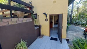 thumbnail: Exterior