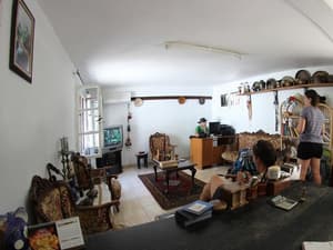 thumbnail: Interior