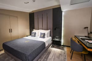 thumbnail: Room