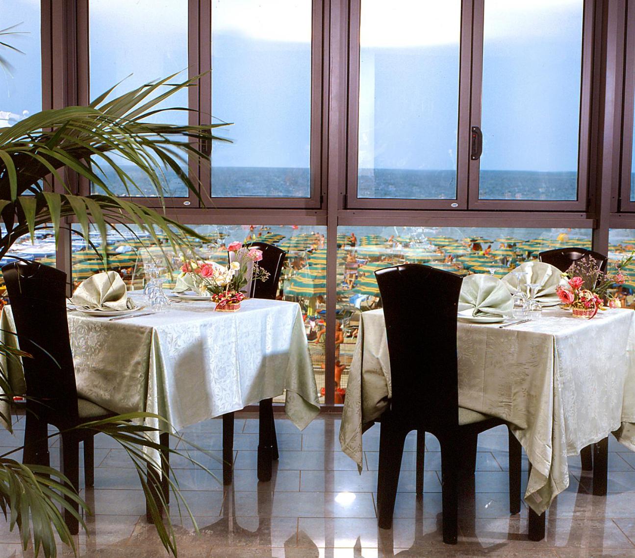 Restaurant-cafeteria