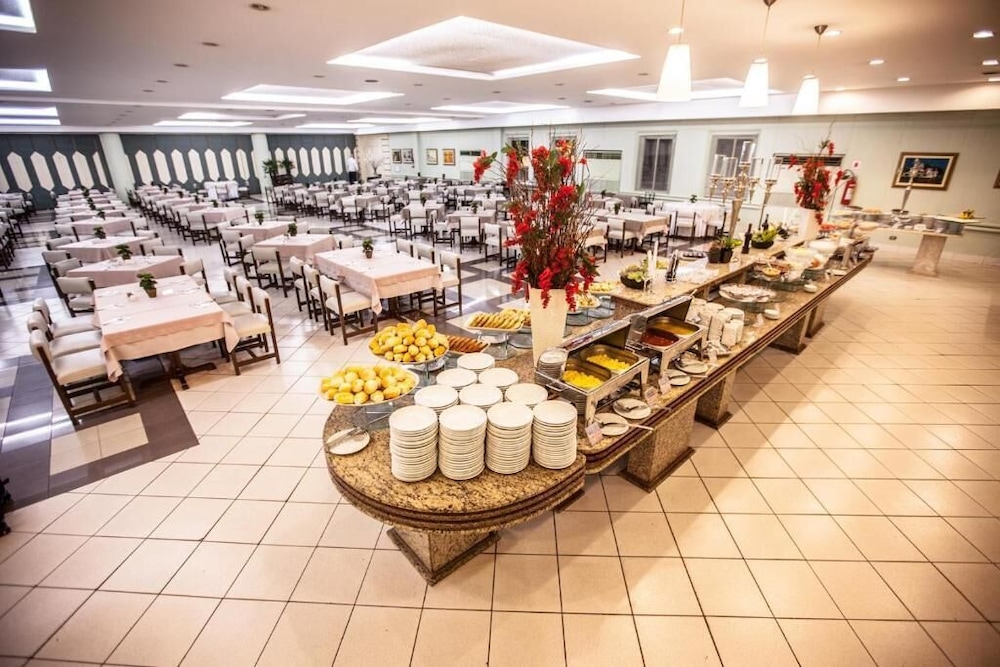 Restaurant-cafeteria
