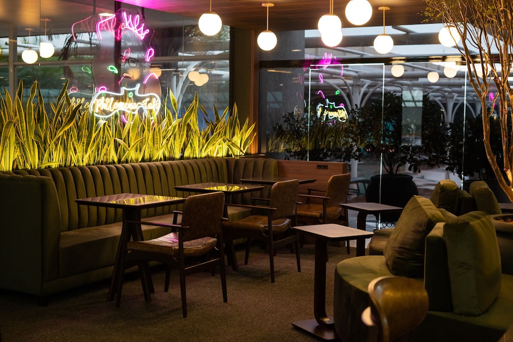 Restaurant-cafeteria